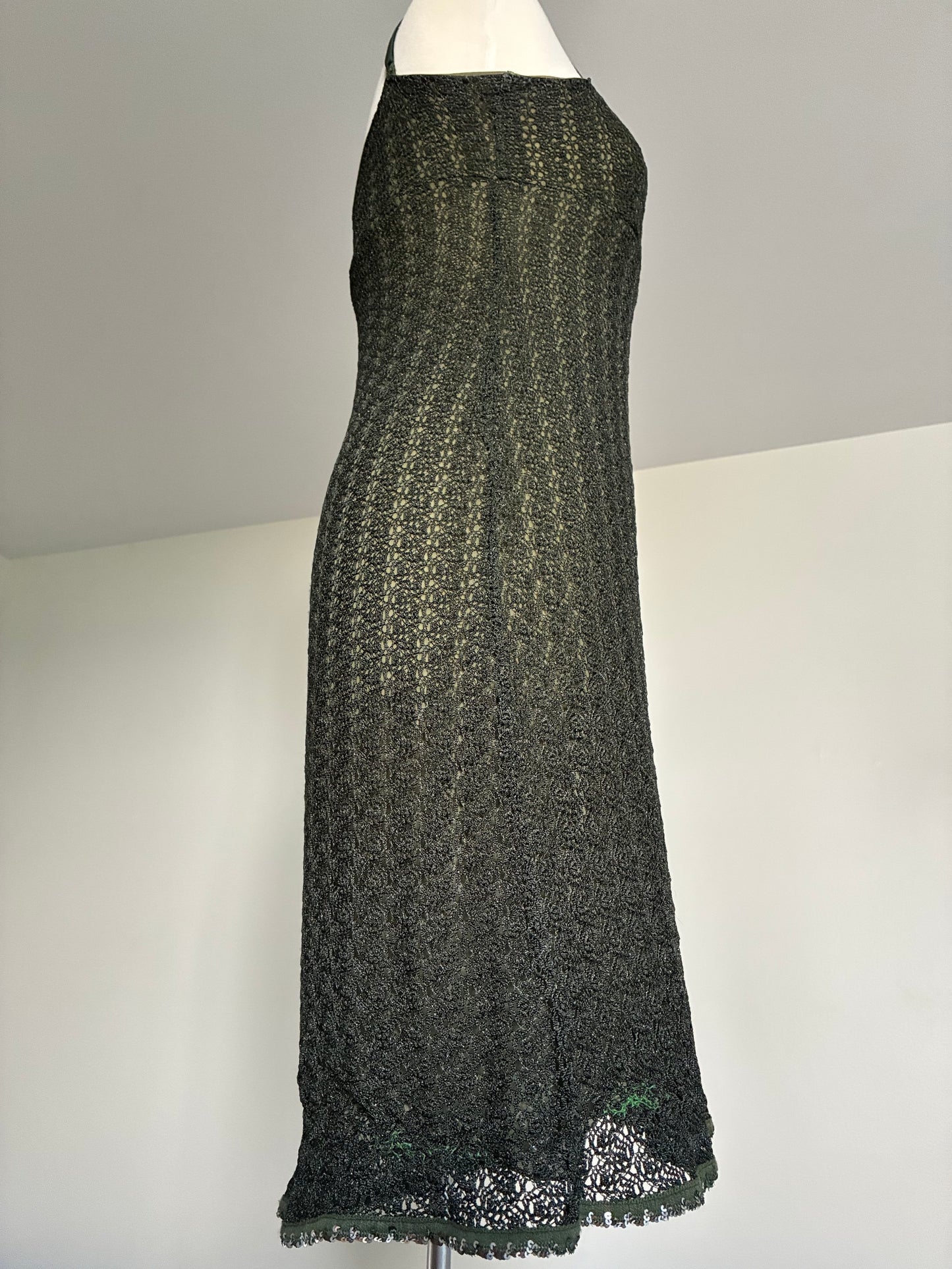 Green Serpentine Dess